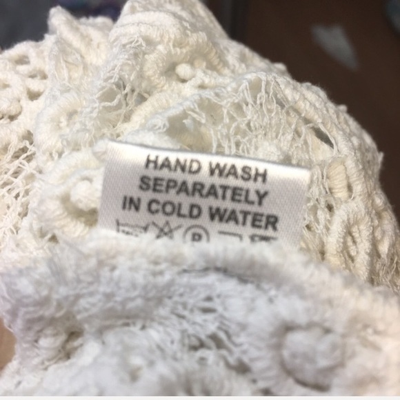 Coven & Co. White Cotton Lace Kimono/Robe - Picture 15 of 16